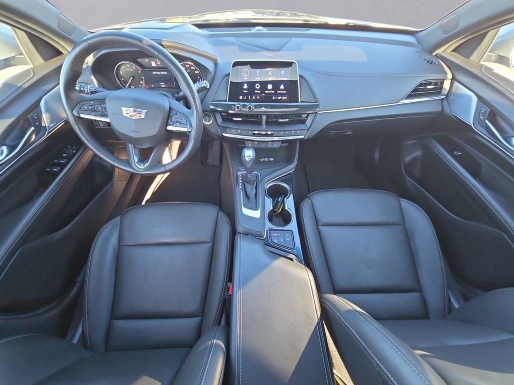 2023 Cadillac CT4 Luxury