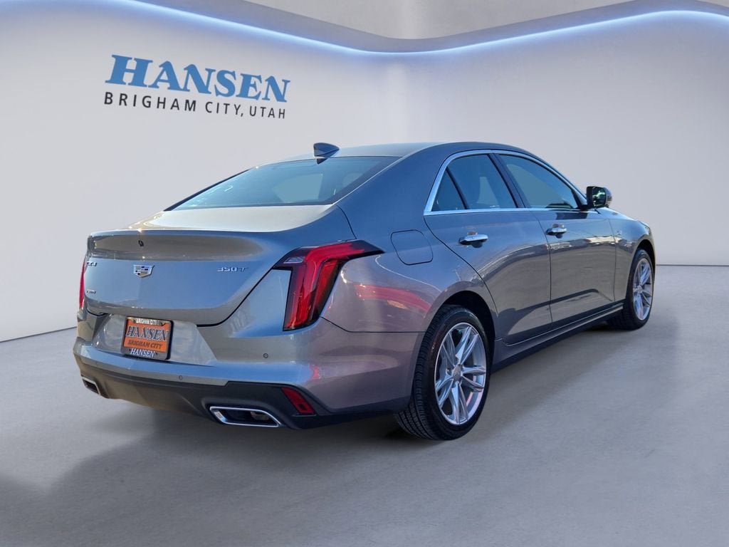 2023 Cadillac CT4 Luxury