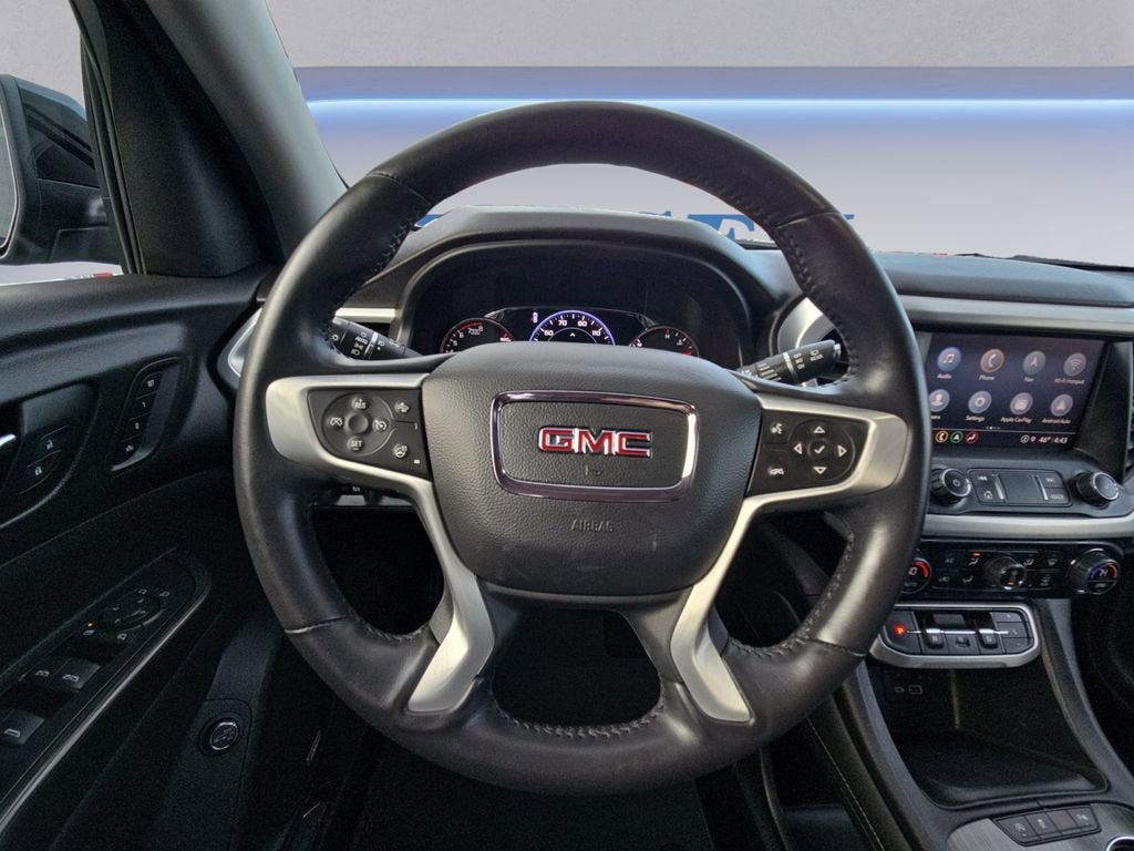 2022 GMC Acadia SLT