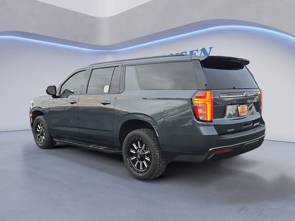 2021 Chevrolet Suburban RST
