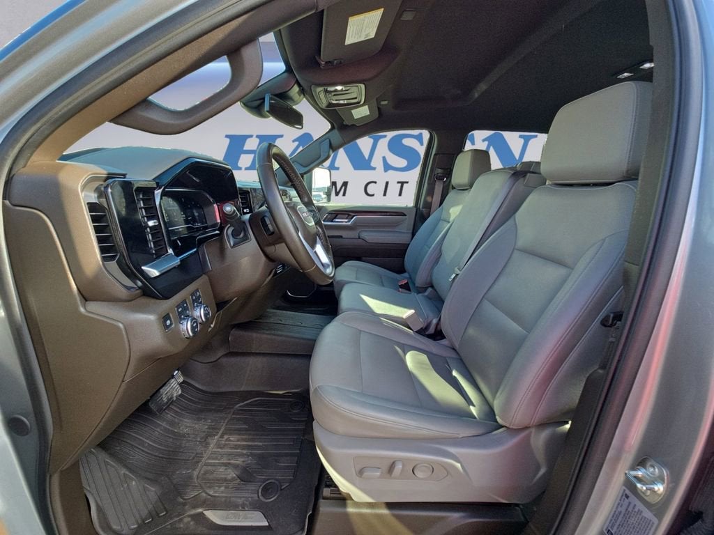 2025 GMC Sierra 3500 HD SLT