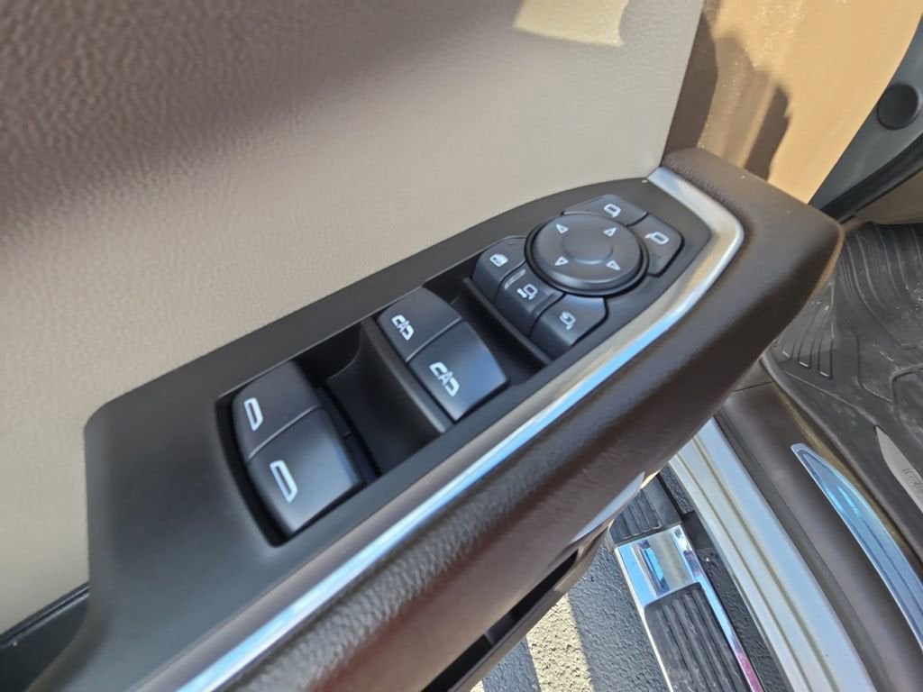 2025 GMC Sierra 3500 HD SLT