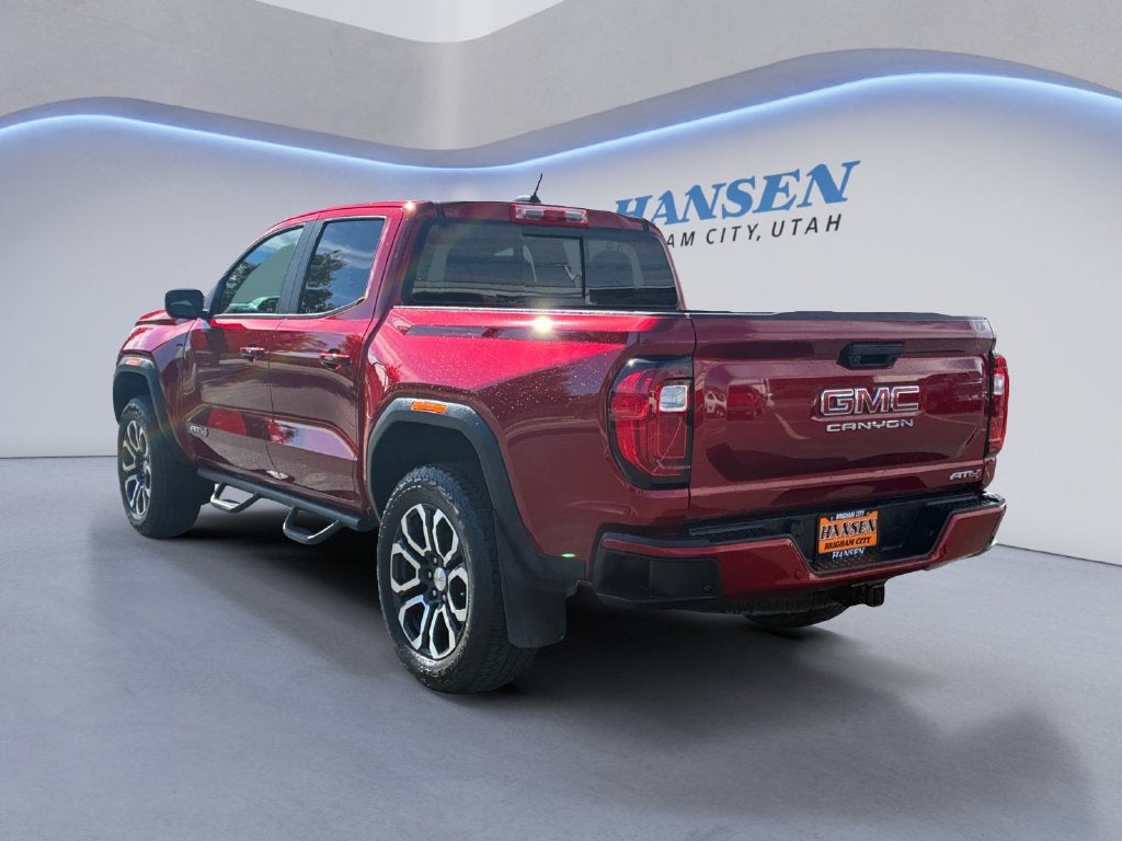 2023 GMC Canyon 4WD AT4