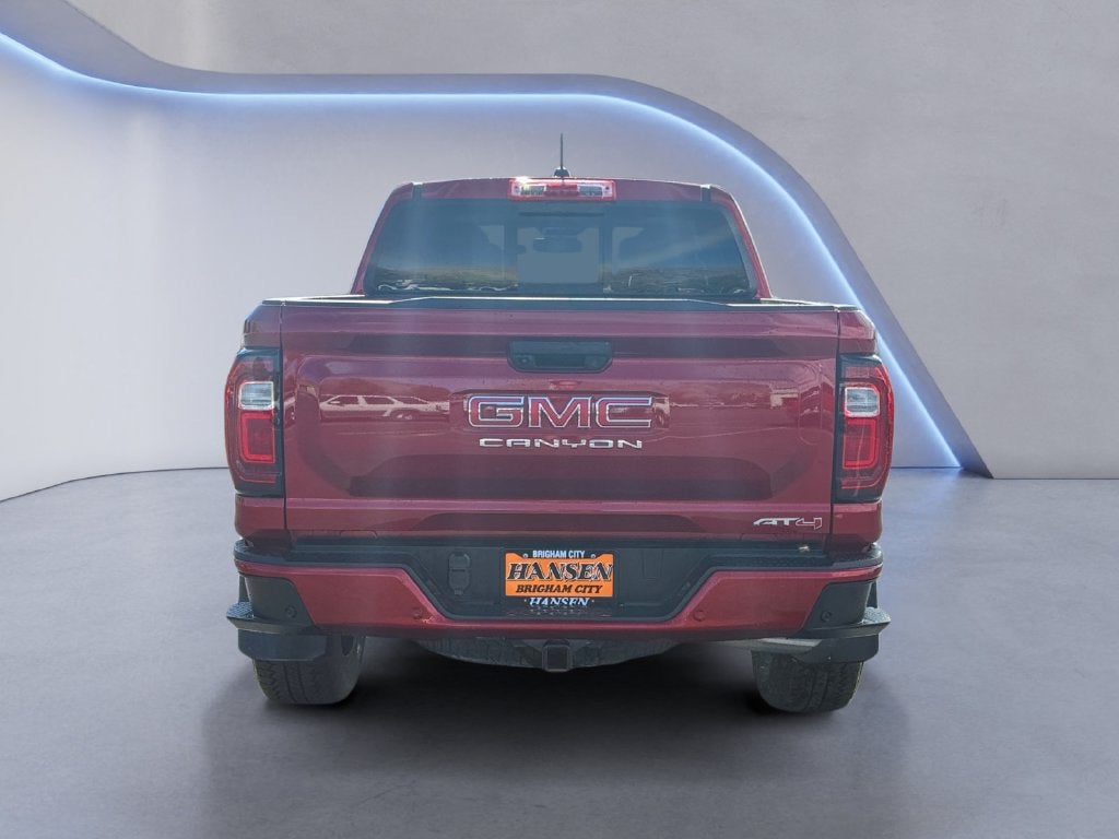 2023 GMC Canyon 4WD AT4