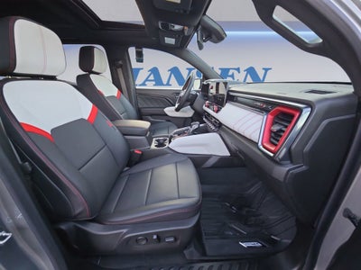 2023 GMC Canyon AT4X