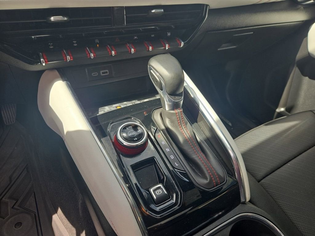 2023 GMC Canyon AT4X
