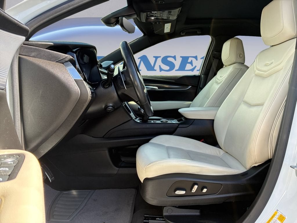 2024 Cadillac XT5 Sport
