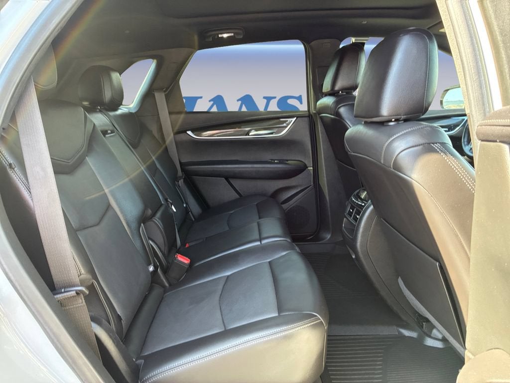 2022 Cadillac XT5 AWD Sport
