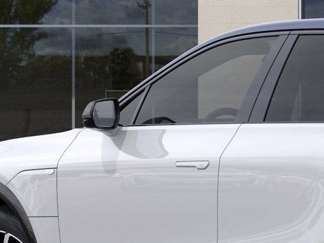 2025 Cadillac LYRIQ Sport 2