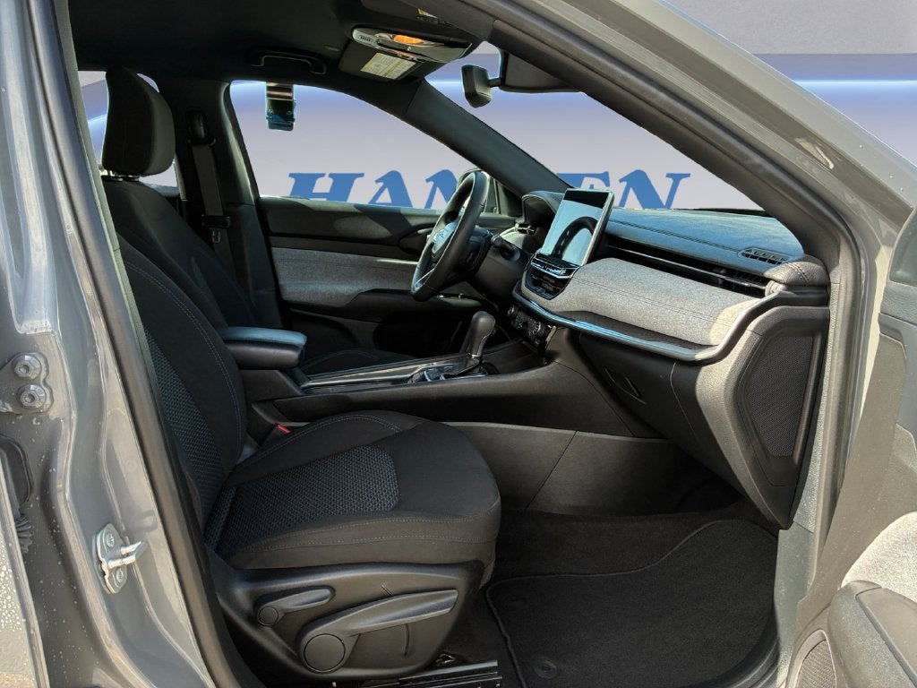 2023 Jeep Compass Sport