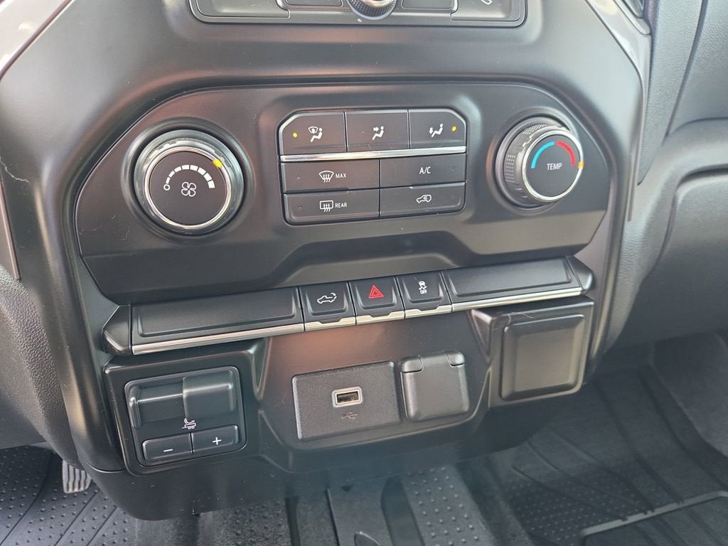 2020 Chevrolet Silverado 1500 Custom