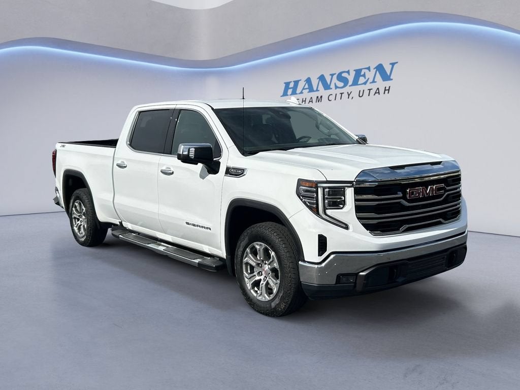 2022 GMC Sierra 1500 SLT