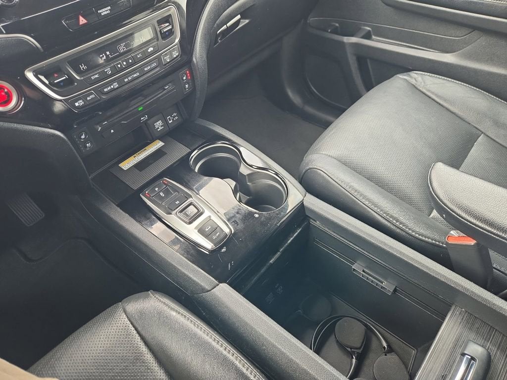 2020 Honda Pilot Elite