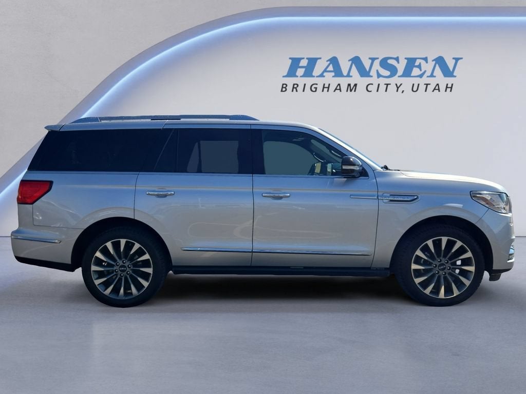 2019 Lincoln Navigator Select
