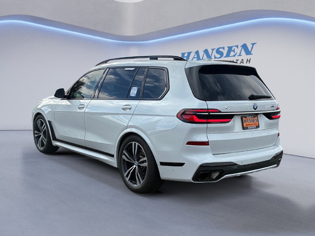 2023 BMW X7 xDrive40i