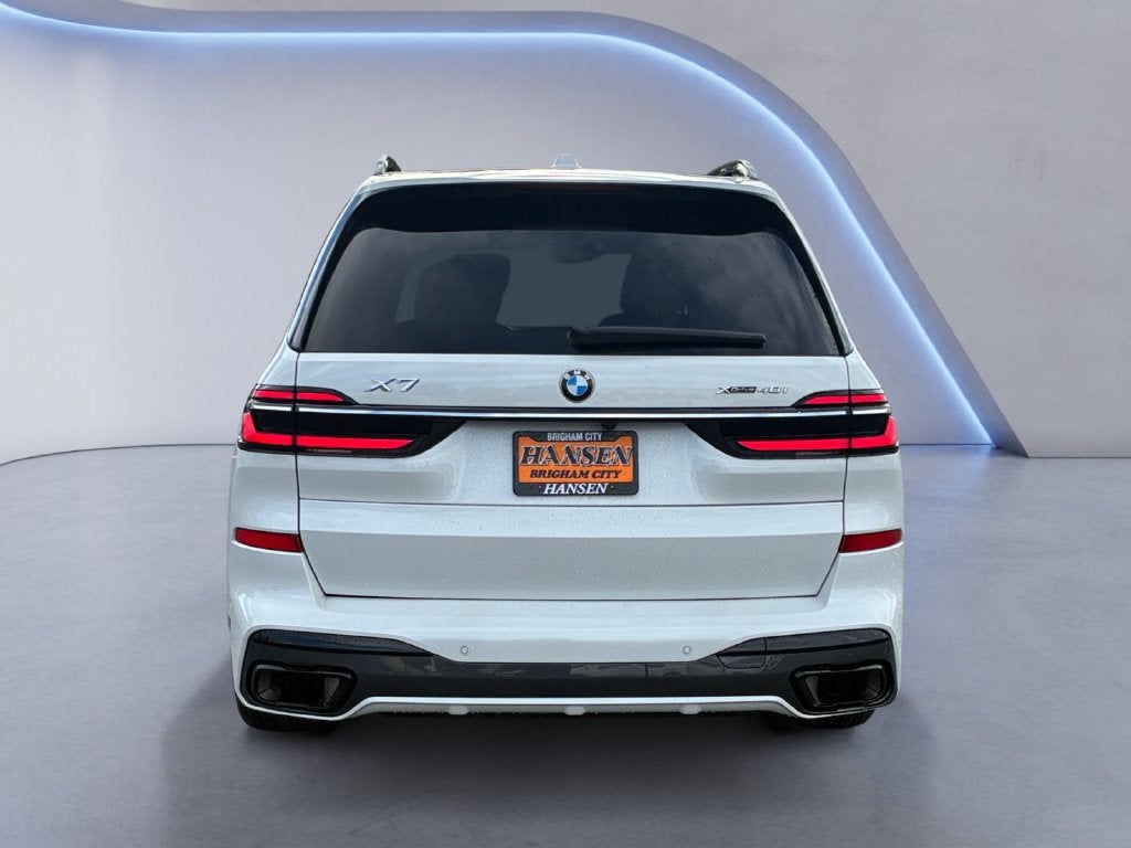 2023 BMW X7 xDrive40i