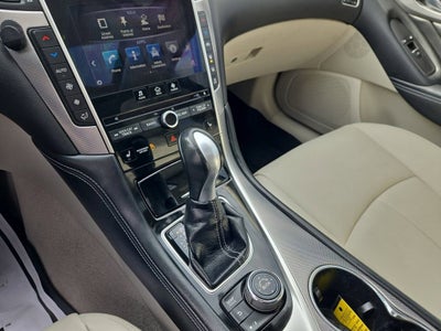 2015 INFINITI Q50 Premium