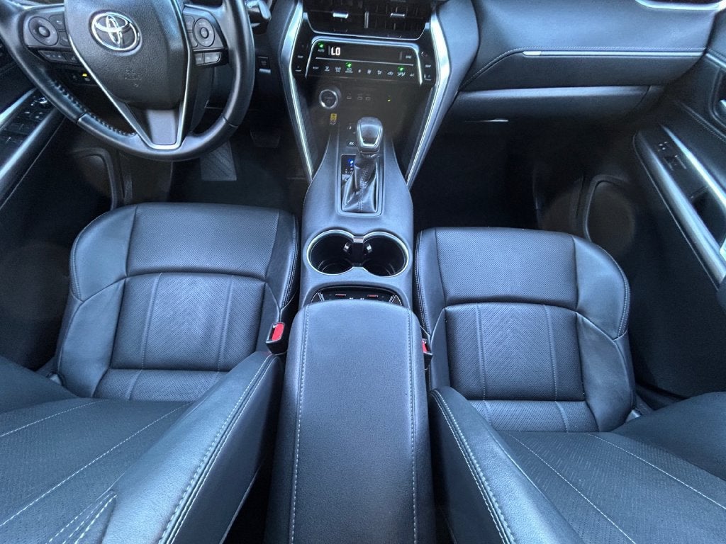 2024 Toyota Venza LE